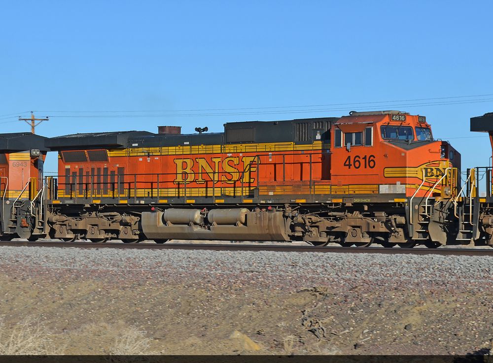 BNSF 4616